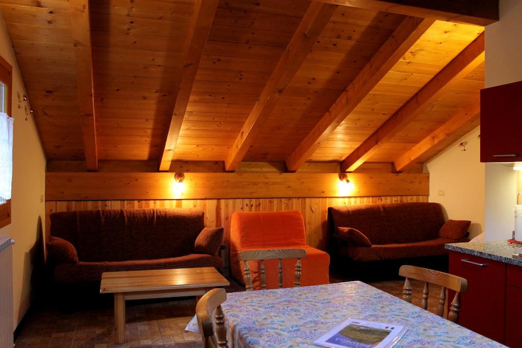 Chalet Presanella 테무 객실 사진
